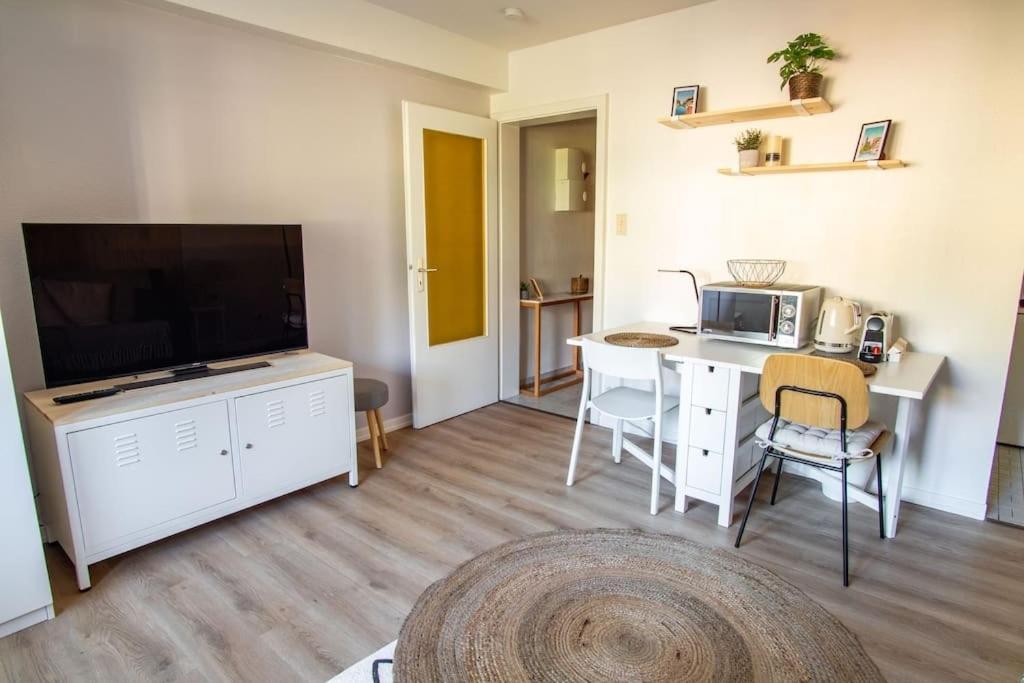 Marnesia - Studio Avec Vue Sur Les Quais Strasbourg Extérieur photo